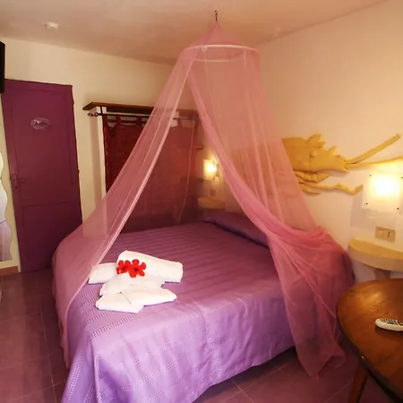 Hotel L'oasi Villaggio 3*