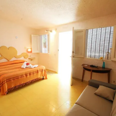 L'oasi Villaggio Hotel Ilha de Favignana