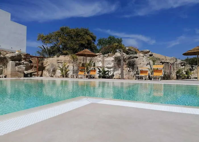 Otel L'oasi Villaggio 3*